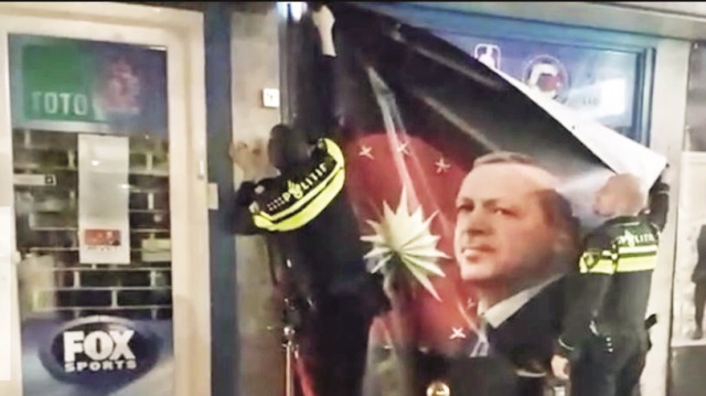 Hollanda-Erdoğan-posteri