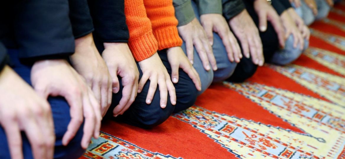 muslim-prayer-mat