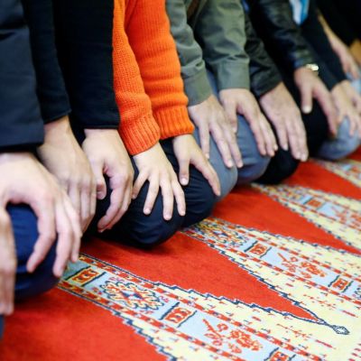 muslim-prayer-mat