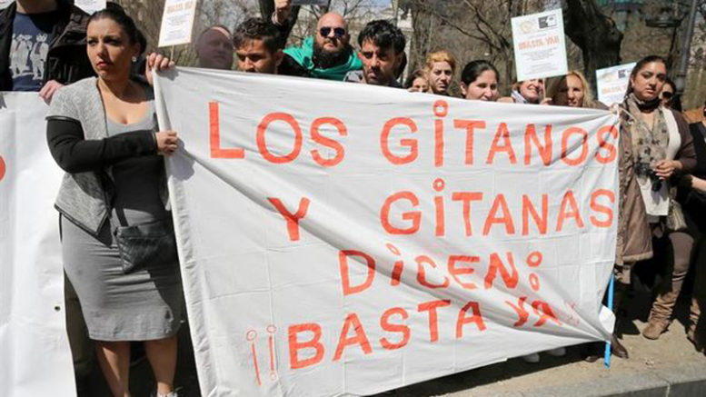 Progressive-Spain_Gitanos-protesta_el-Diario-1-777x437
