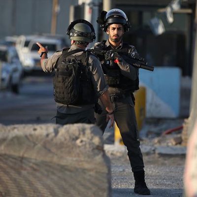 İsrail askerleri Filistinli öğrenciyi sırtından vurdu