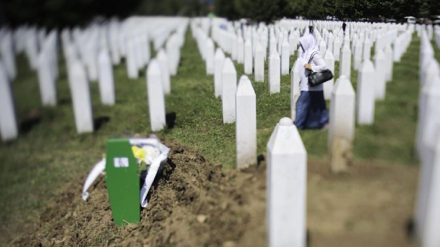 Srebrenitsa Soykırımı Sırp