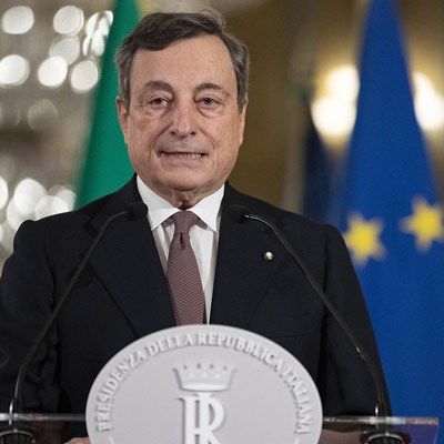 Mario Draghi diktatör görmek istiyorsa kendi ülkesine bakmalı