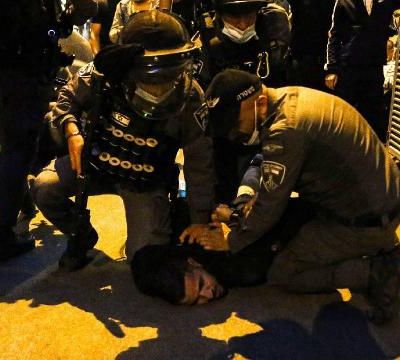 İsrail polisinden Doğu Kudüs’te Filistinlilere sert müdahale