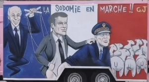 Macron-un-karikaturunu-cizmek-de-ifade-ozgurlugu-degil-mi