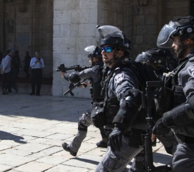 İsrail güçlerinden Doğu Kudüs’te Filistinli gence acımasız saldırı