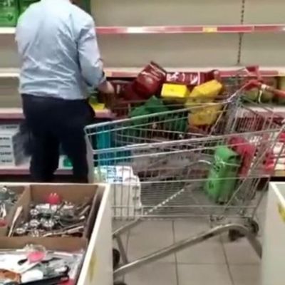 Zam haberi sonrası çay reyonunu boşaltan zincir markete ceza